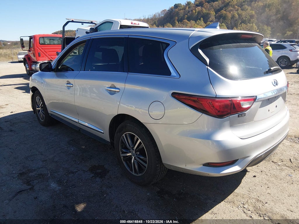 2018 Infiniti QX60 photo 3
