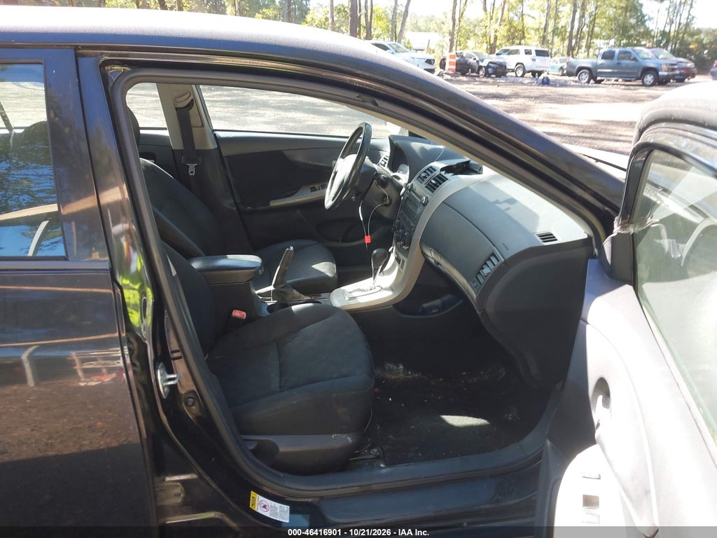 2010 Toyota Corolla S photo 5