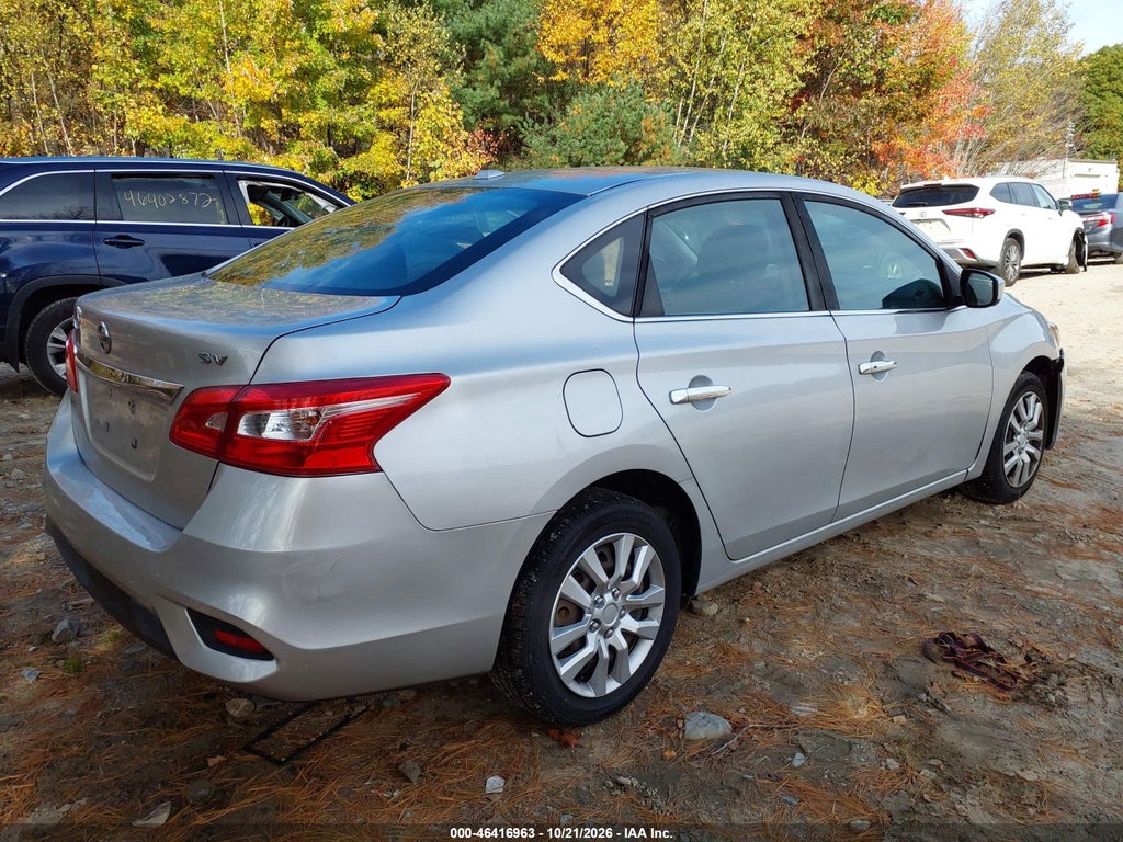 2017 Nissan Sentra SV photo 4