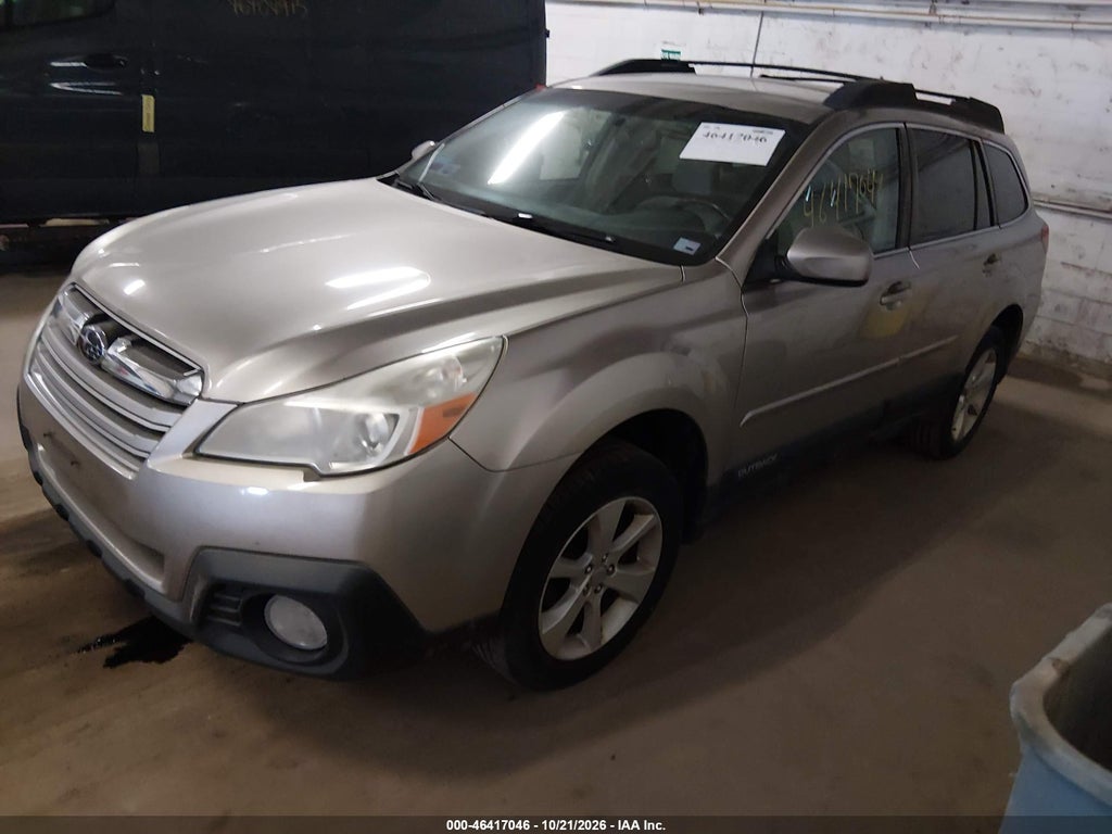 2014 Subaru Outback 2.5I Premium photo 2