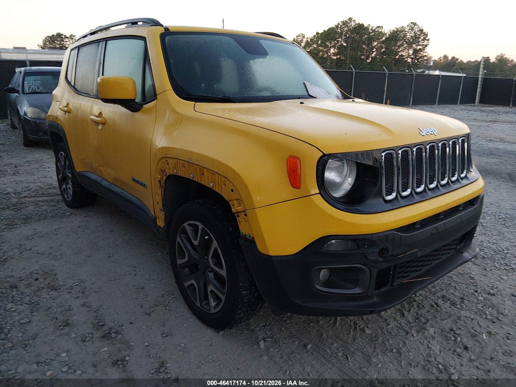 2016 Jeep Renegade Latitude photo 1