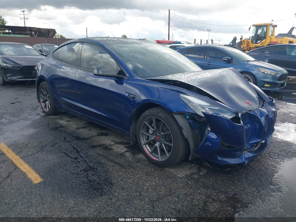 TESLA MODEL 3 2023