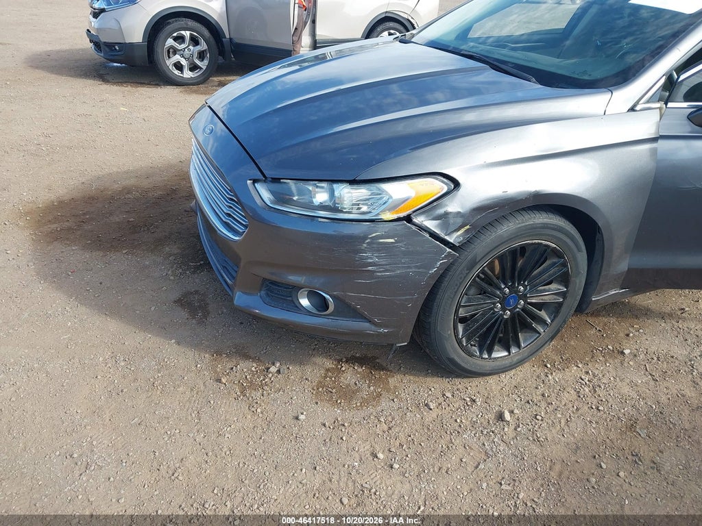 2016 Ford Fusion SE photo 6