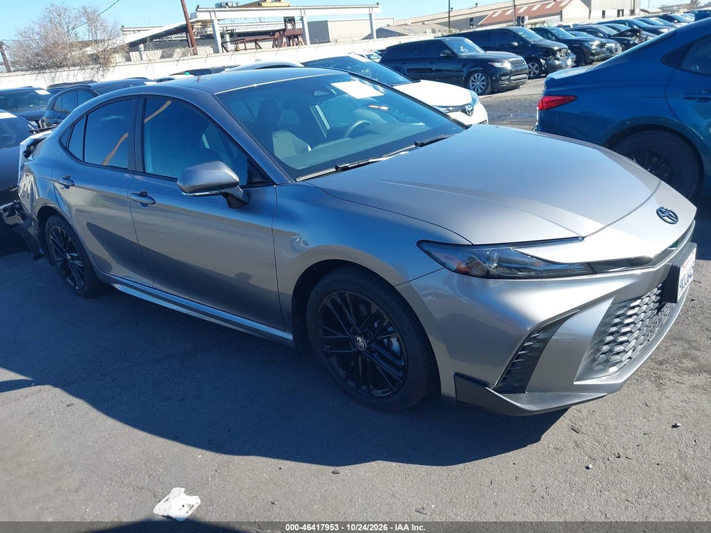 TOYOTA CAMRY 2025