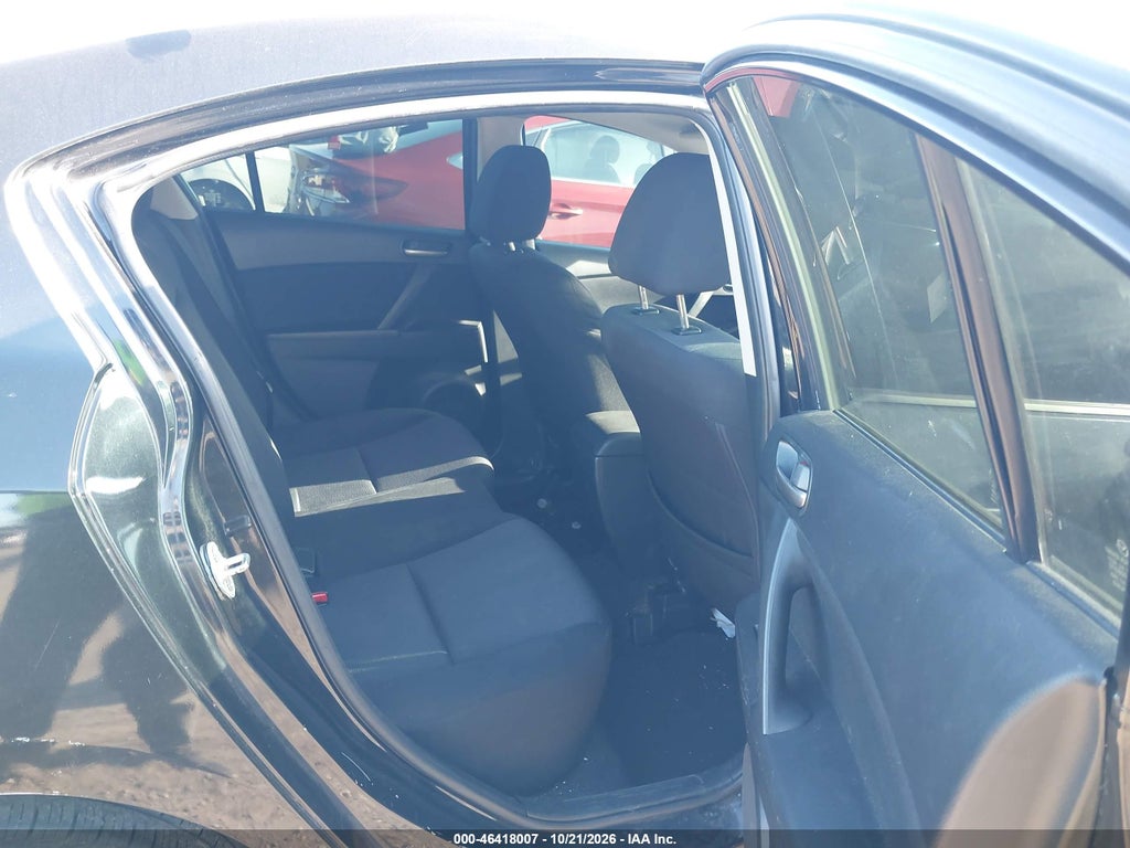 2010 Mazda MAZDA3 I Touring photo 8