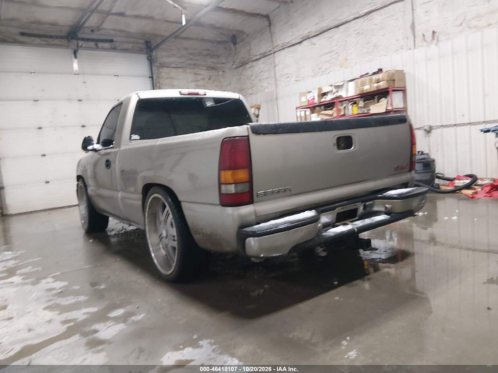 2000 GMC Sierra 1500 SL photo 3