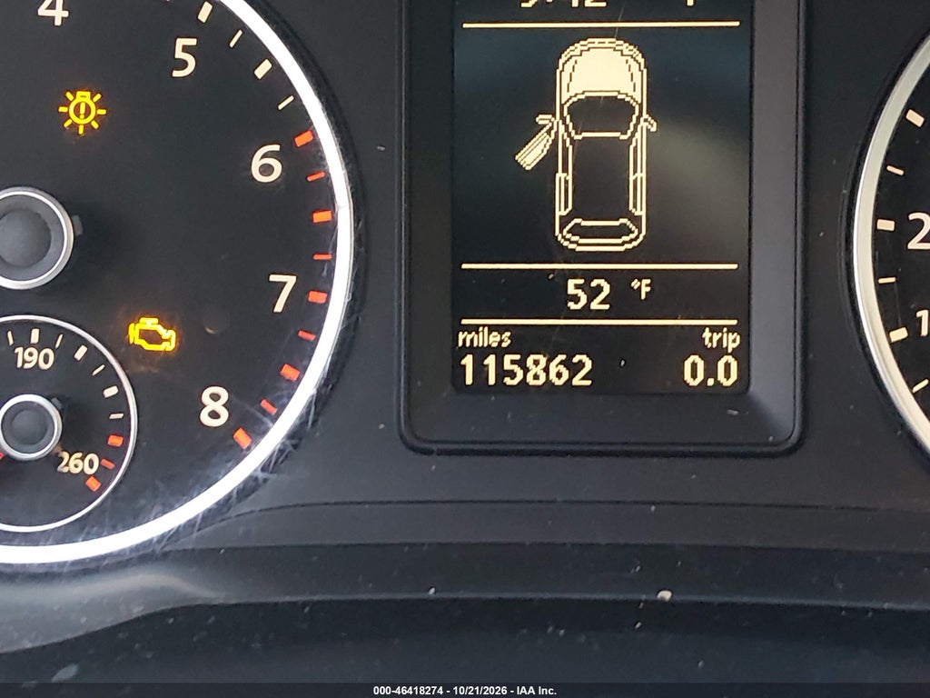 2011 Volkswagen Tiguan SEL photo 7