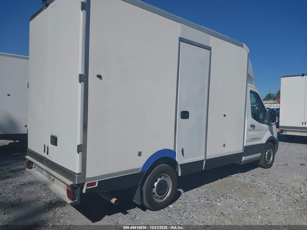 2022 Ford Transit-350 Cab photo 4