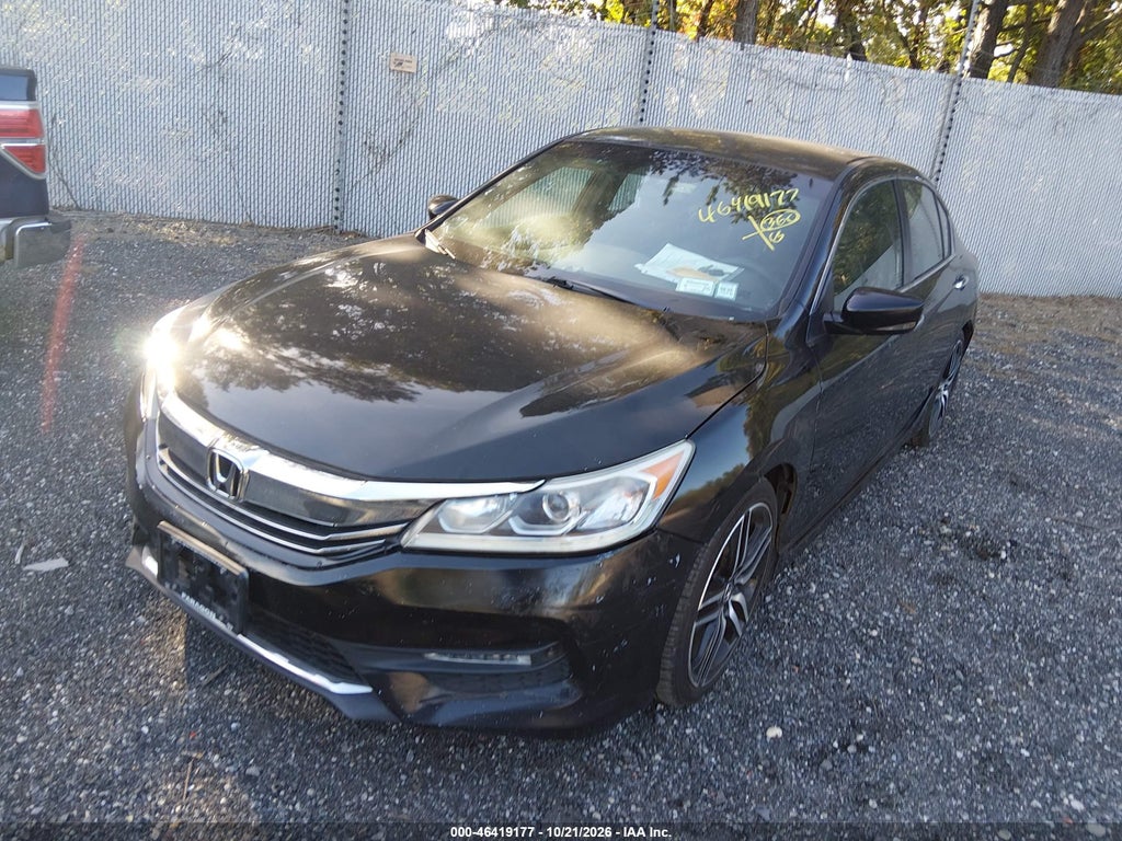 2017 Honda Accord Sport photo 2