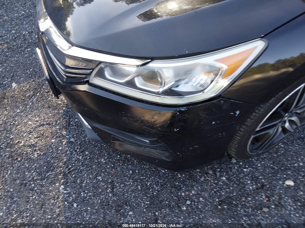 2017 Honda Accord Sport photo 6