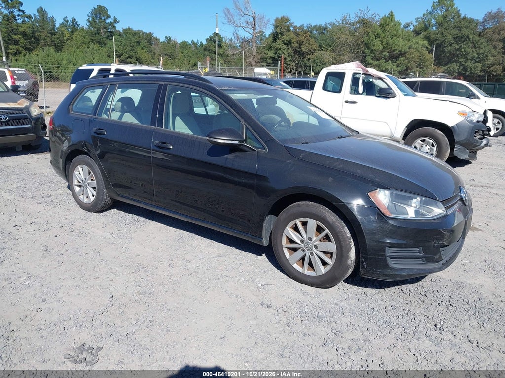 2016 Volkswagen Golf Sportwagen TSI S 4-Door photo 1