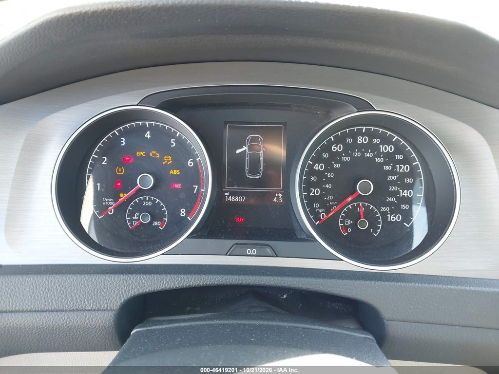 2016 Volkswagen Golf Sportwagen TSI S 4-Door photo 7