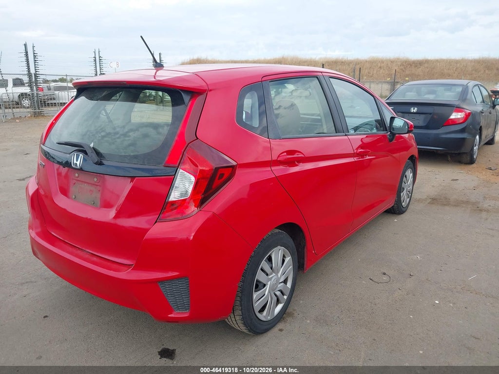 2016 Honda Fit LX photo 4