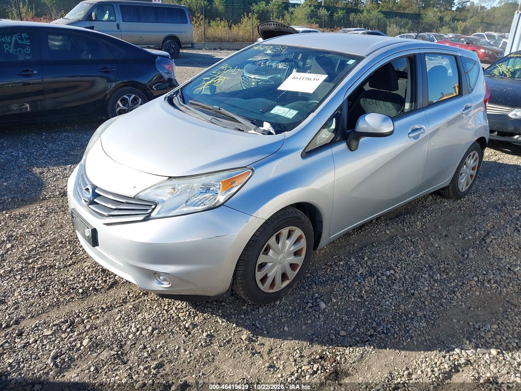 2014 Nissan Versa Note SV photo 2