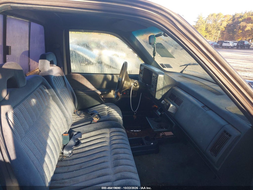 1994 Chevrolet GMT-400 K1500 photo 5
