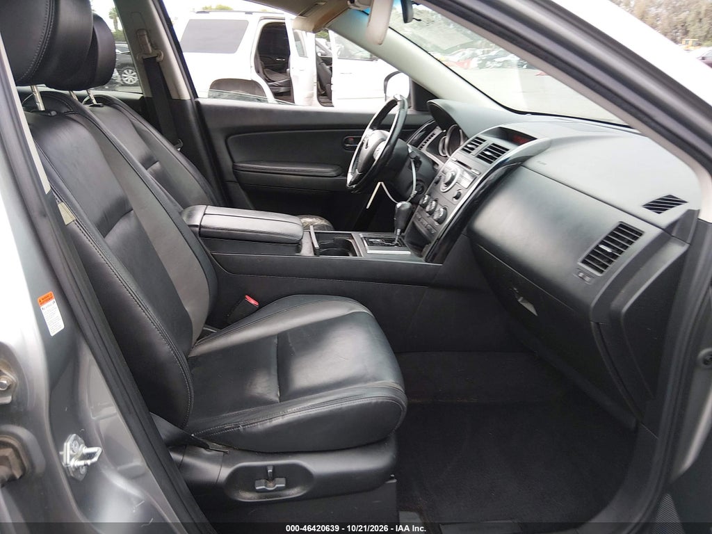 2010 Mazda CX-9 Touring photo 5