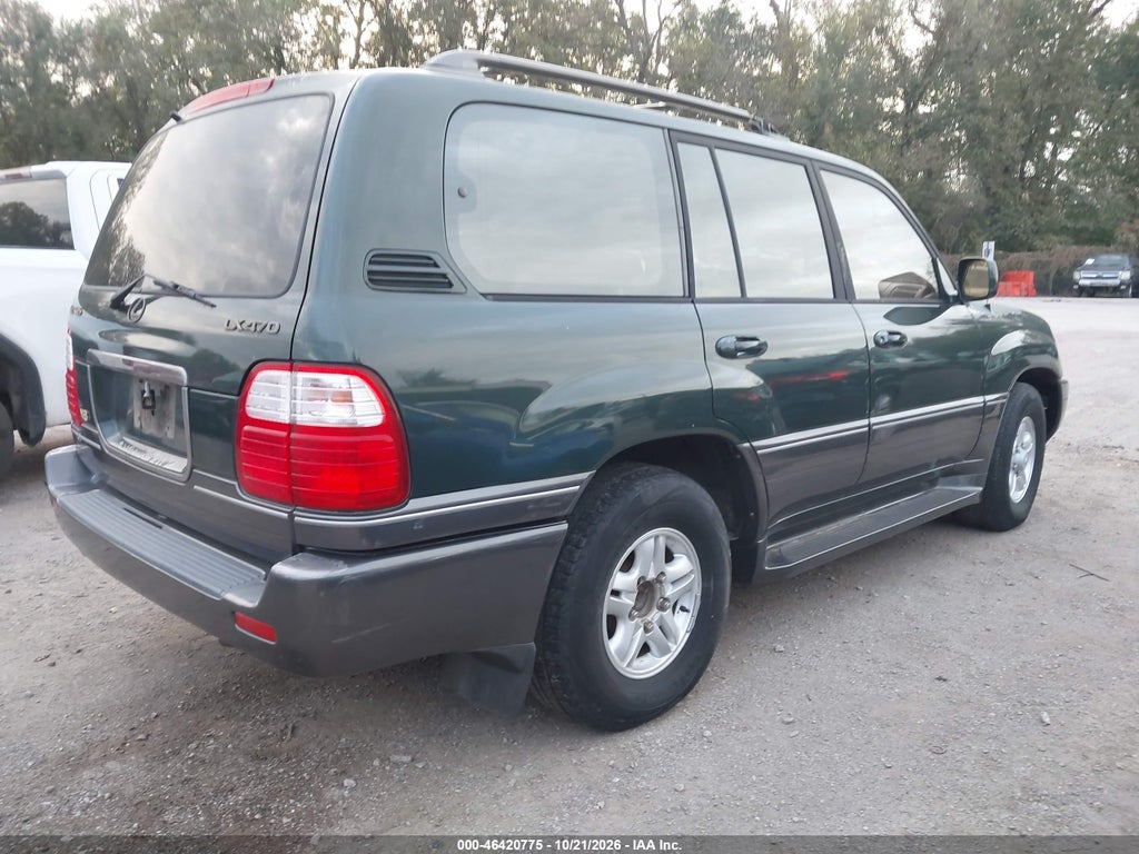2000 Lexus LX 470 photo 4
