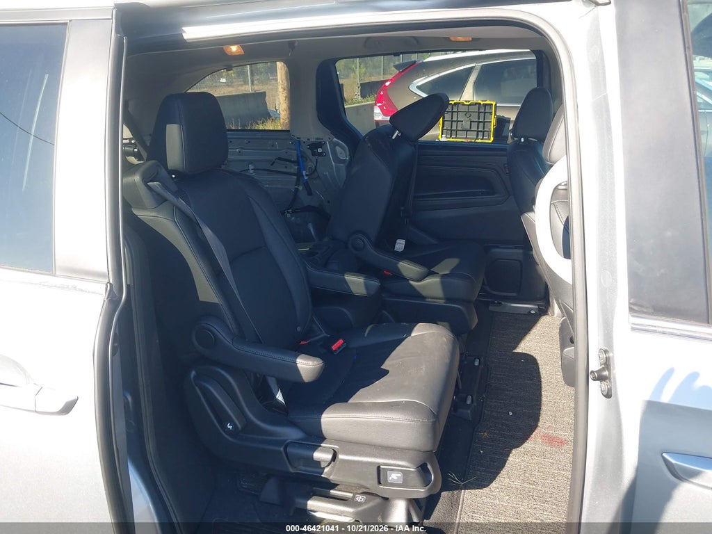 2026 Honda Odyssey EX-L photo 8