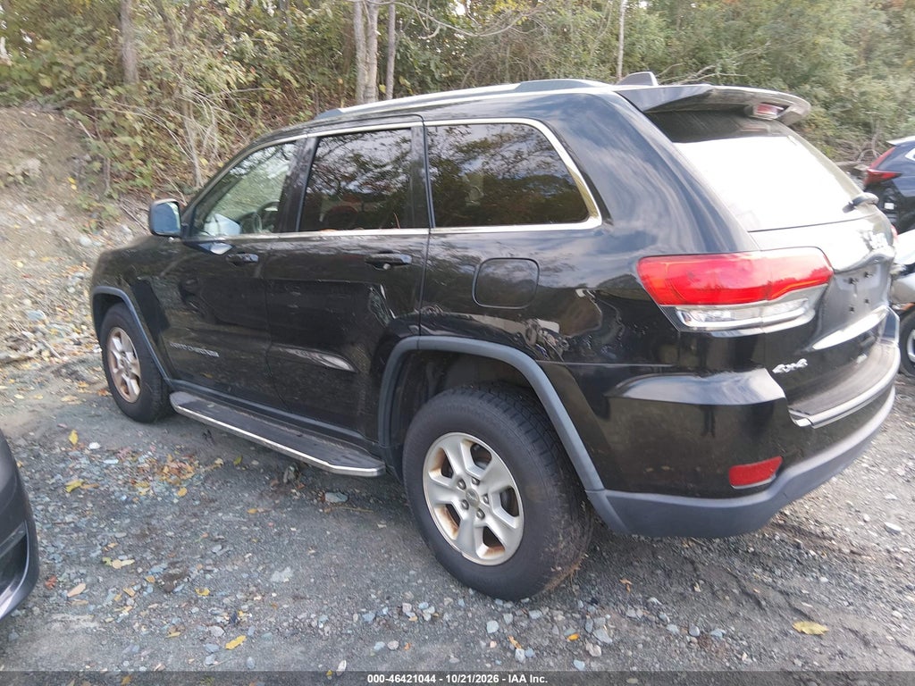 2014 Jeep Grand Cherokee Laredo photo 3