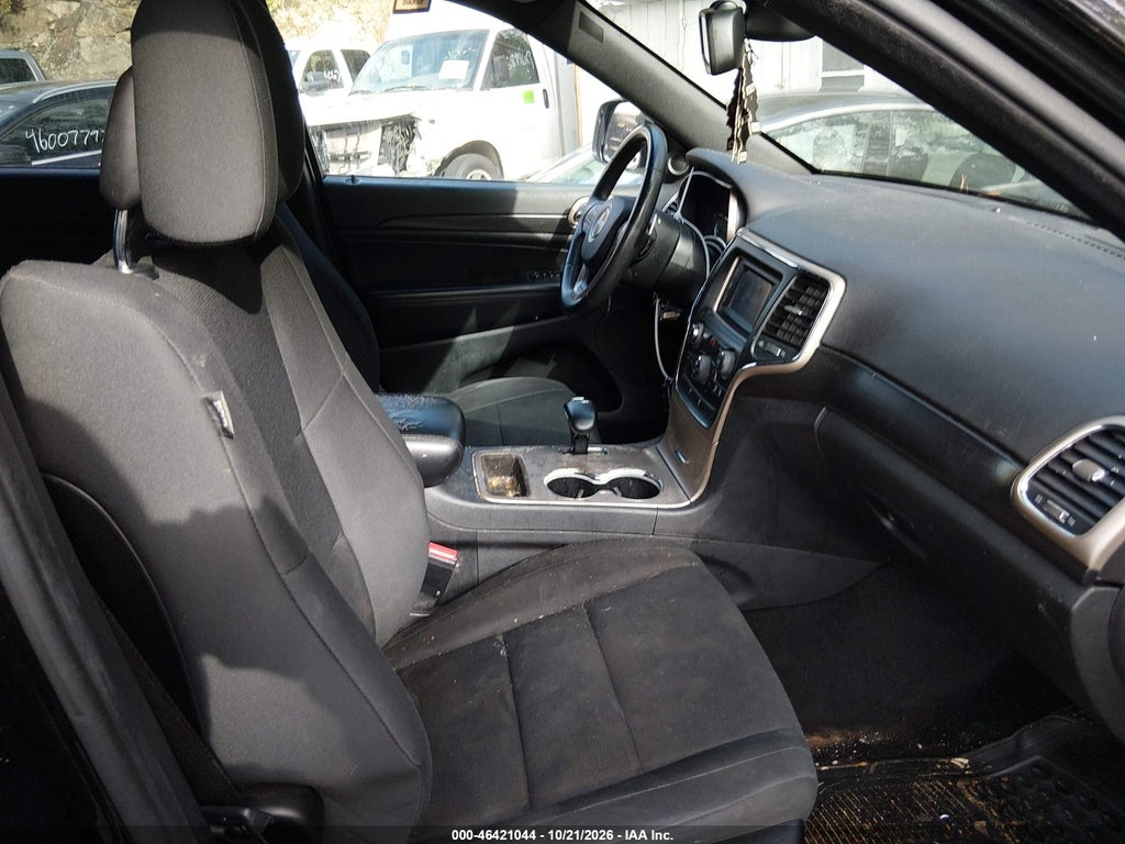2014 Jeep Grand Cherokee Laredo photo 5