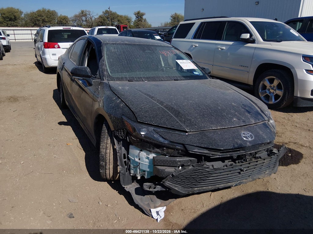 TOYOTA CAMRY 2026