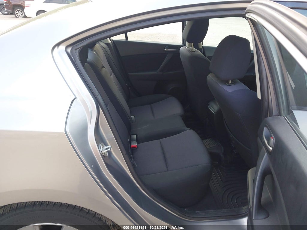 2010 Mazda MAZDA3 I Touring photo 8