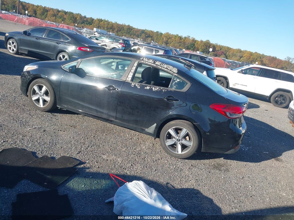 2018 Kia Forte LX photo 3
