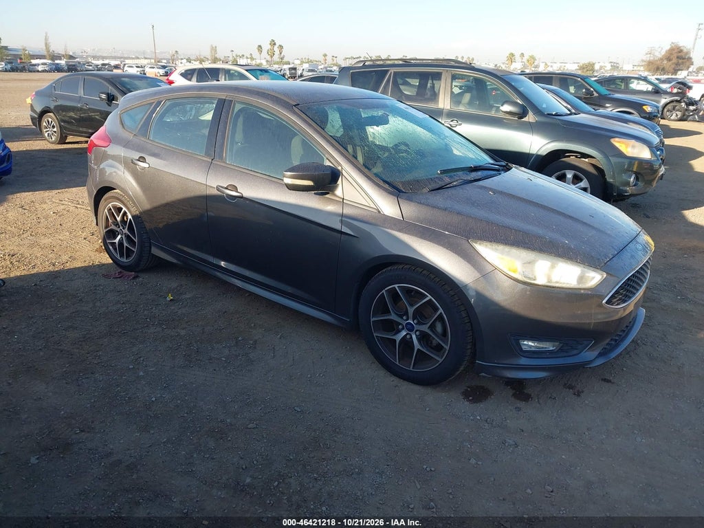 2016 Ford Focus SE photo 1