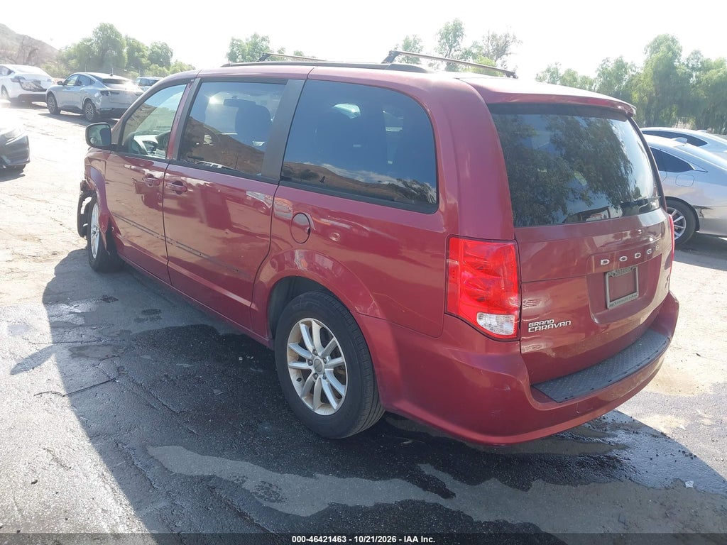 2014 Dodge Grand Caravan SXT photo 3