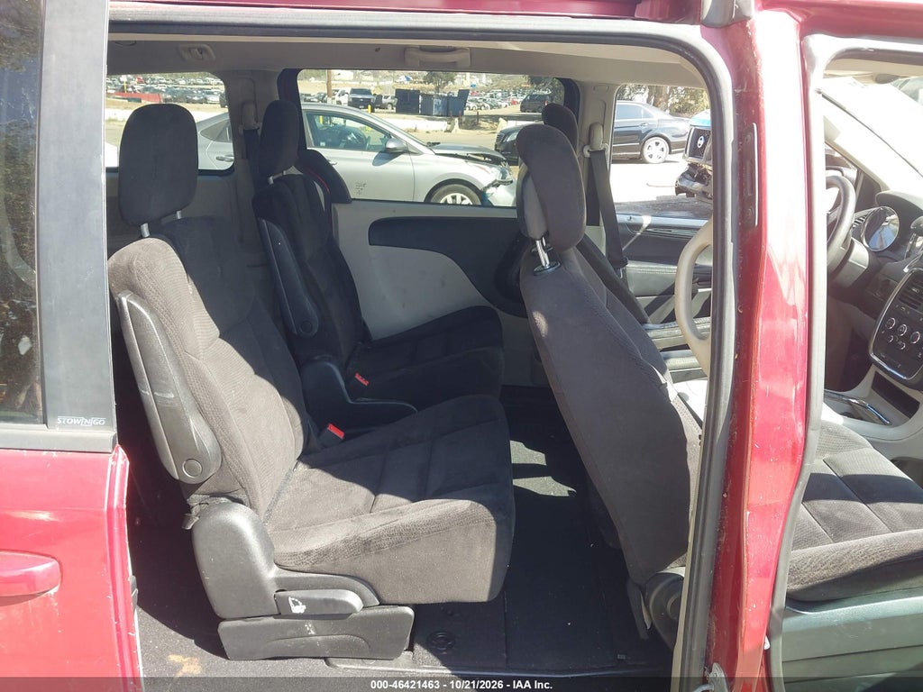 2014 Dodge Grand Caravan SXT photo 8