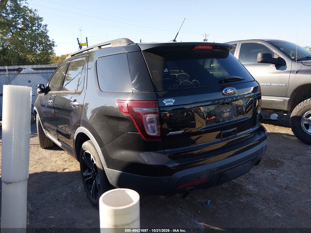 2014 Ford Explorer Sport photo 3