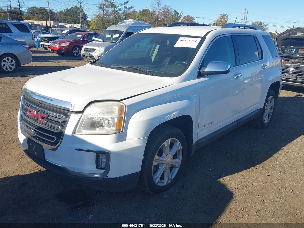 2016 GMC Terrain SLT photo 2