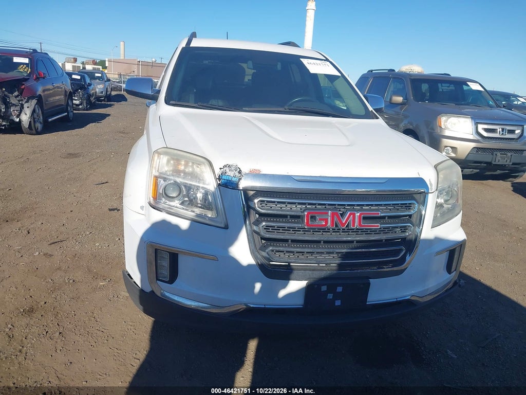 2016 GMC Terrain SLT photo 6