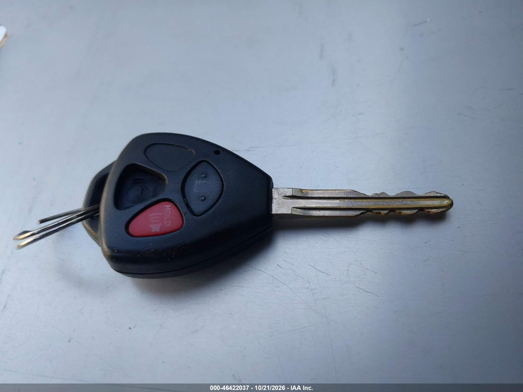 2012 Toyota Yaris LE photo 11