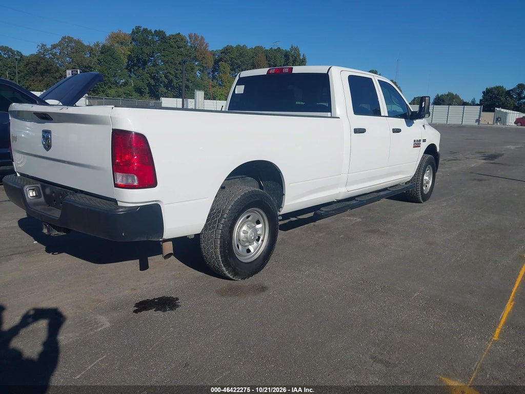2017 Ram 2500 Tradesman 4X2 8' Box photo 4