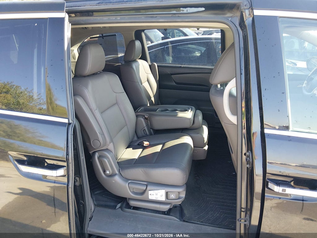 2016 Honda Odyssey Touring/Touring Elite photo 8