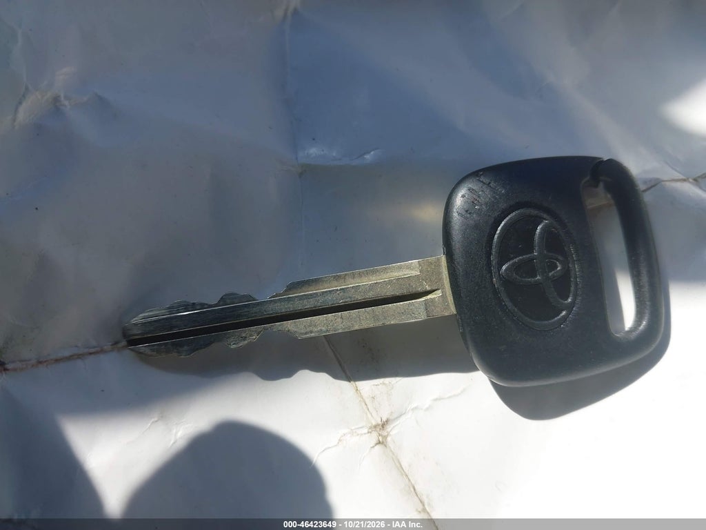 2003 Toyota Tundra SR5 V8 photo 11