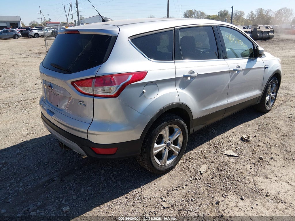 2015 Ford Escape SE photo 4