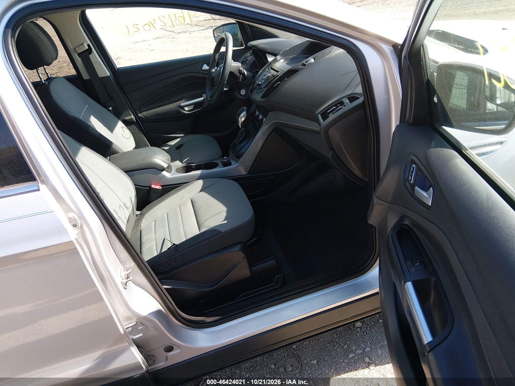 2015 Ford Escape SE photo 5