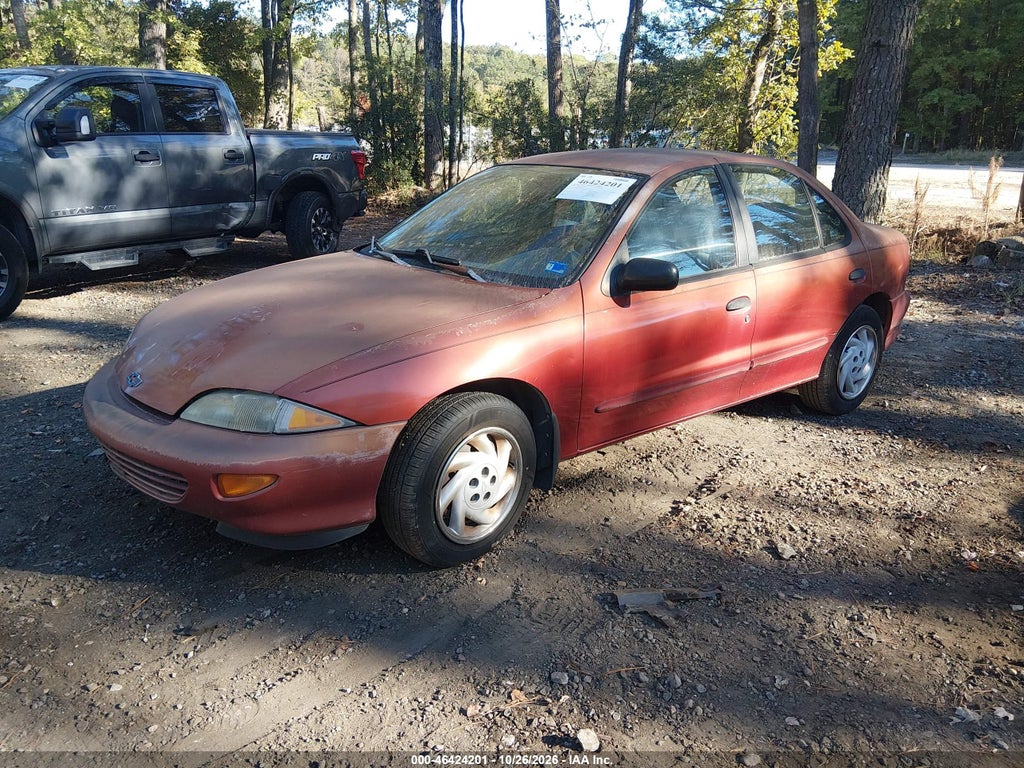 1999 Chevrolet Cavalier photo 2