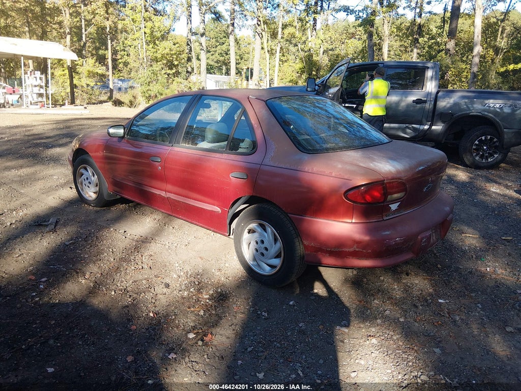 1999 Chevrolet Cavalier photo 3