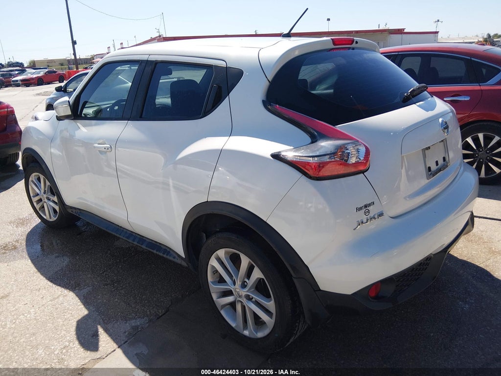 2017 Nissan Juke S photo 3