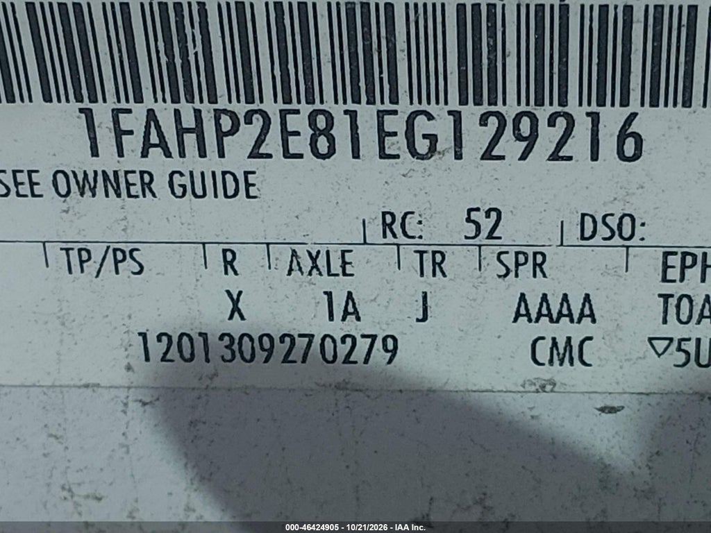 2014 Ford Taurus SEL photo 9