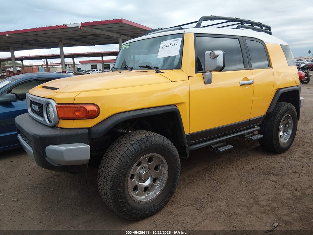 2007 Toyota FJ Cruiser photo 2