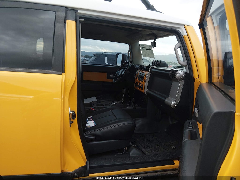 2007 Toyota FJ Cruiser photo 5