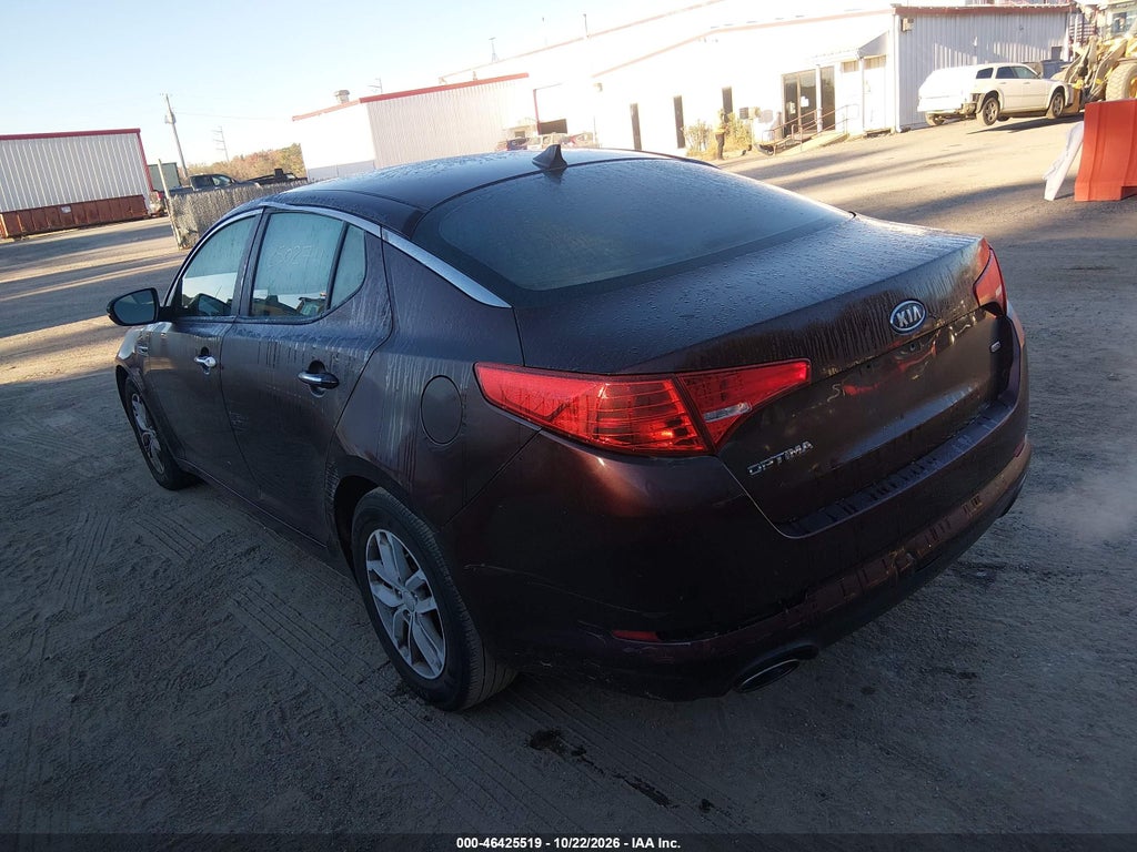 2012 Kia Optima LX photo 3