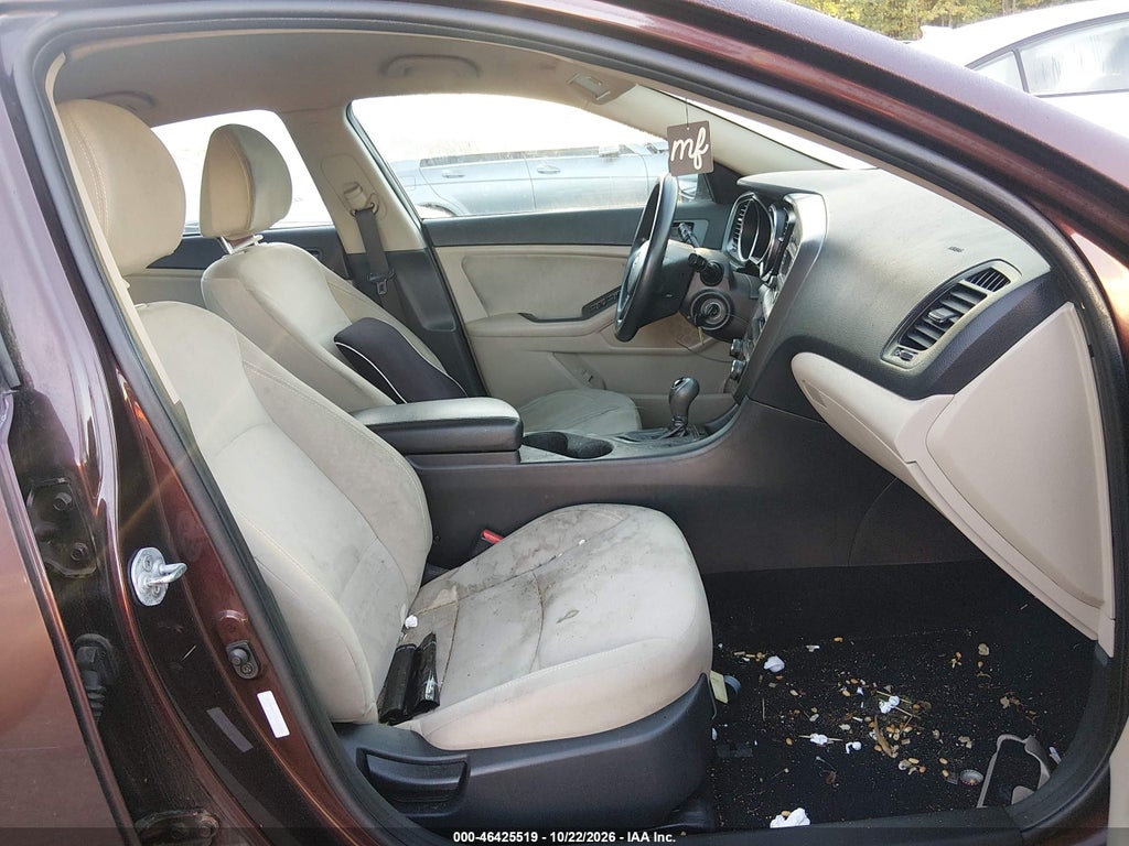 2012 Kia Optima LX photo 5