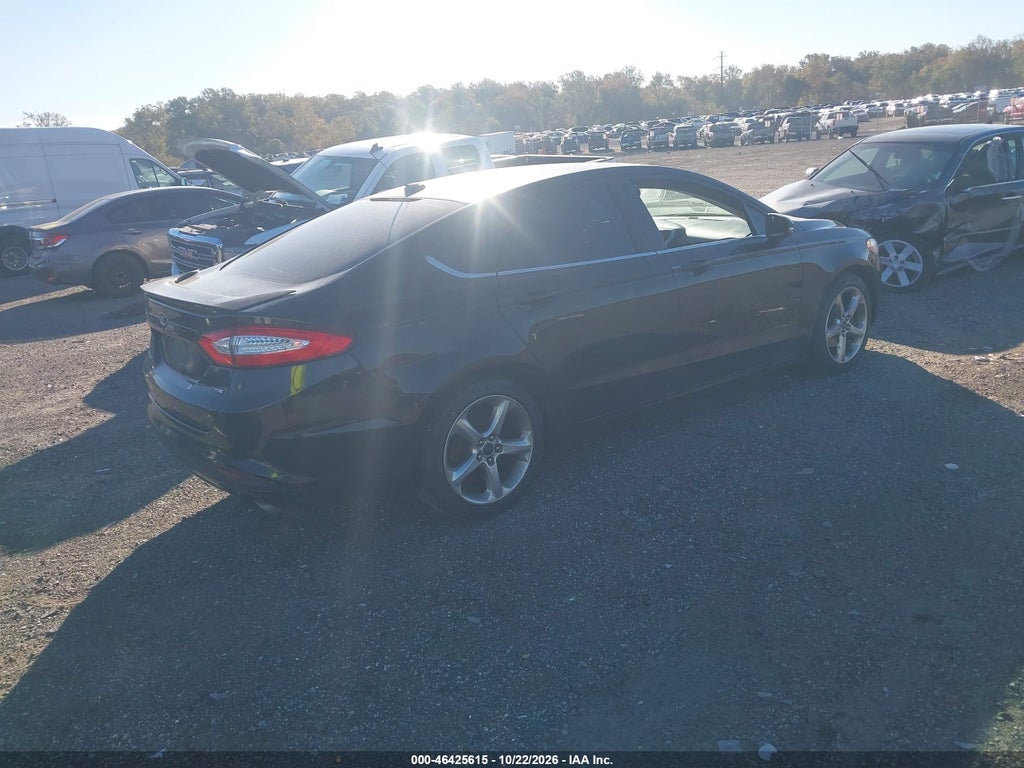 2014 Ford Fusion SE photo 4