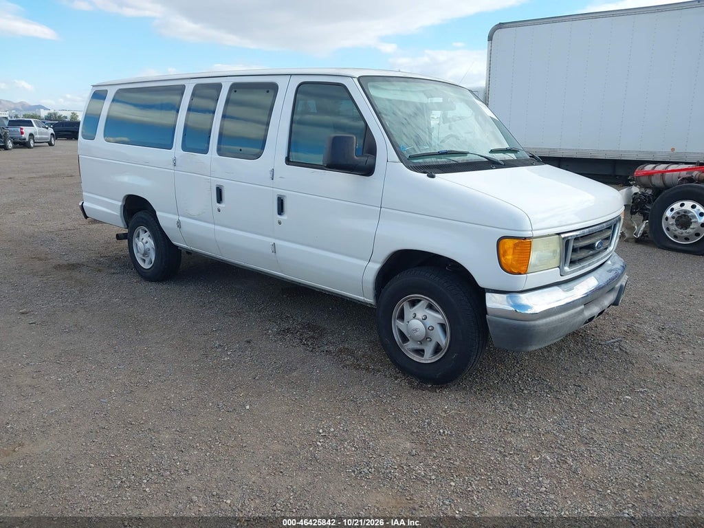 2007 Ford E-350 Super Duty XL/XLT photo 1