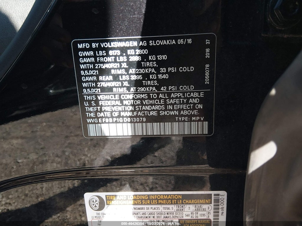 2016 Volkswagen Touareg VR6 LUX photo 9